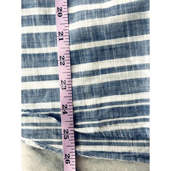 Perfect J. Crew Summer Striped Blue & White Lightweight Cotton Button-Up XS EUC - Picture 7 of 9